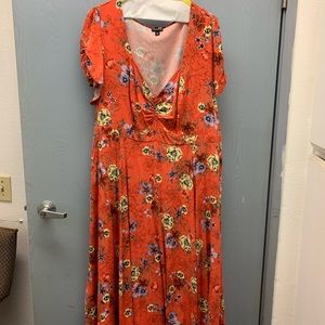 Torrid size 3 Orange Floral EUC